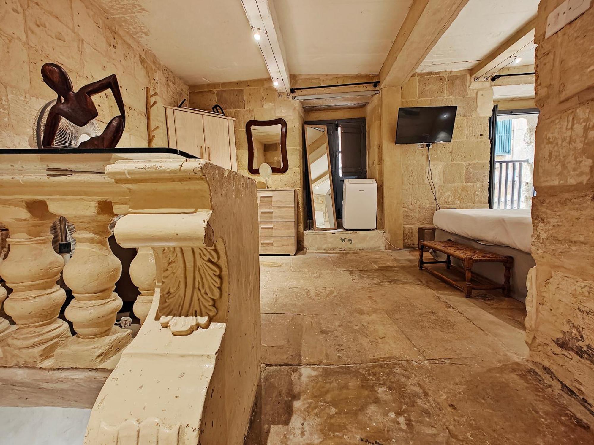 Travelers Stay Birgu Exterior photo